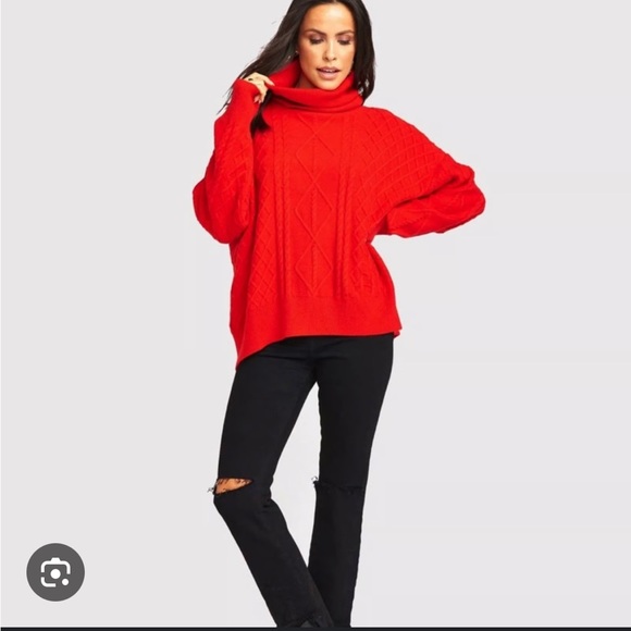 Show me your mumu turtleneck - Picture 1 of 2